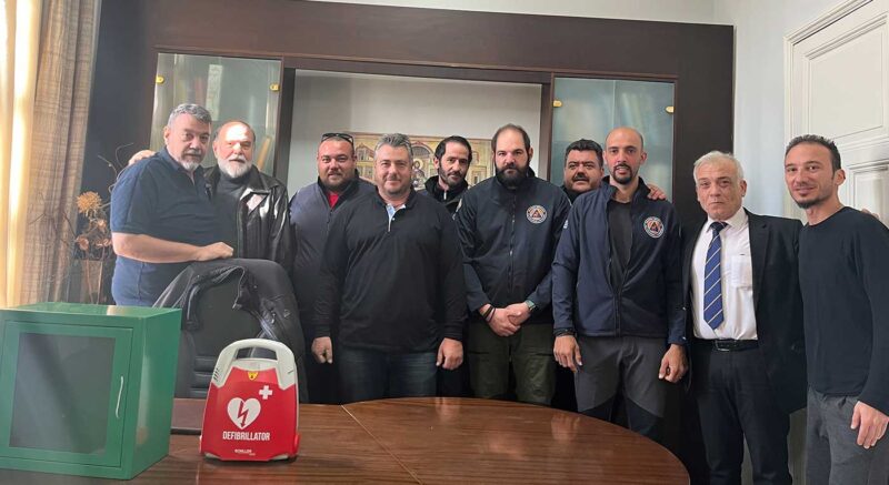 Ο Κ.Σ. Επανομής προσφέρει απινιδωτή στη Δ.Κ. Επανομής