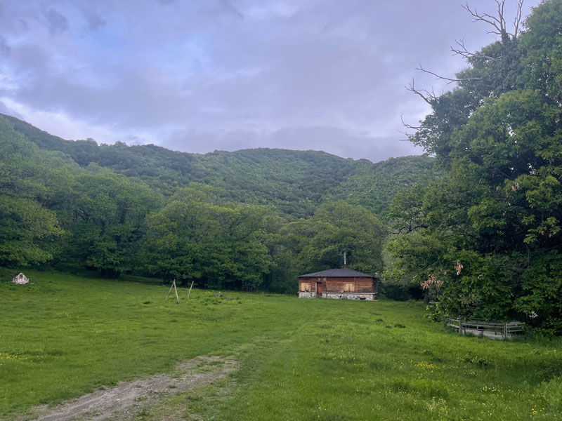 Καιρός: Λασποβροχές, χαλάζι και πτώση θερμοκρασίας 9 βαθμών