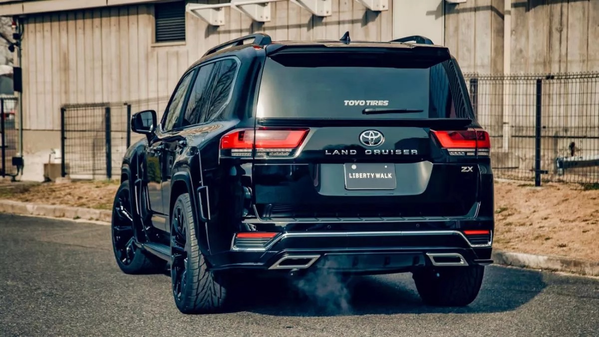 Ένα Toyota Land Cruiser με άγριες διαθέσεις