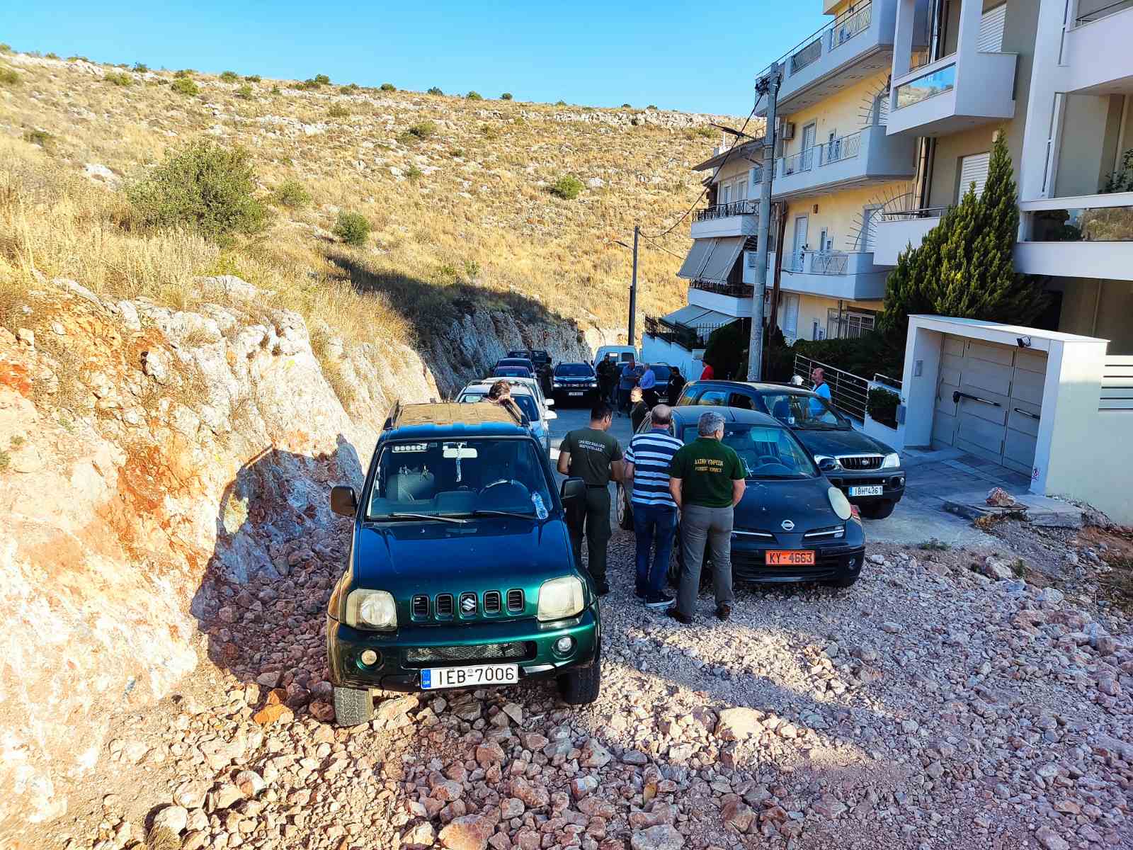 Φόλες : Οι εκπαιδευμένοι σκύλοι της Γ' ΚΟΠ στο Σχιστό