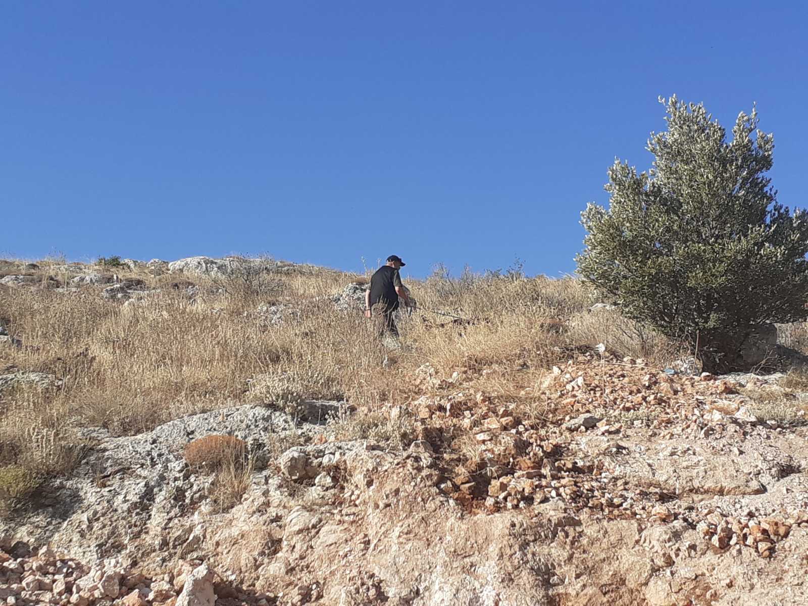 Φόλες : Οι εκπαιδευμένοι σκύλοι της Γ' ΚΟΠ στο Σχιστό
