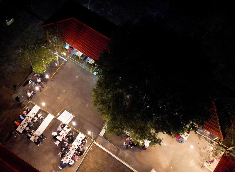 Γλέντησαν με την ψυχή του οι κυνηγοί της Προσοτσάνης....VIDEO