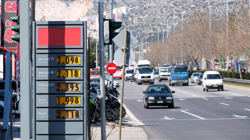 Με τιμή 0,8 ευρώ το λίτρο η νέα βενζίνη στην Ευρώπη -Ποια είναι