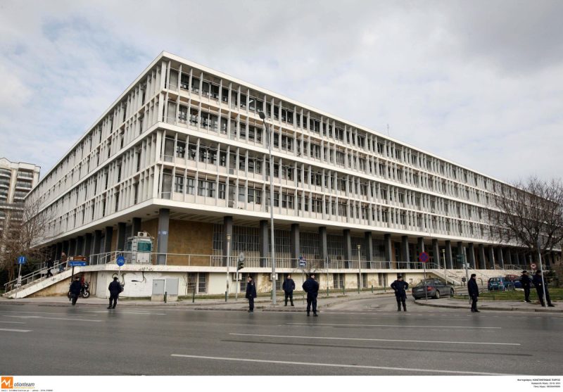 25.000 ευρώ πρόστιμο και φυλάκιση 4 χρόνων για 29χρονο που μαχαίρωσε σκύλο