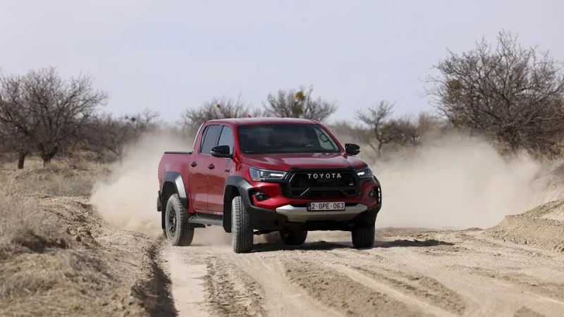 Toyota: Το νέο και δυναμικό Hilux GR Sport II