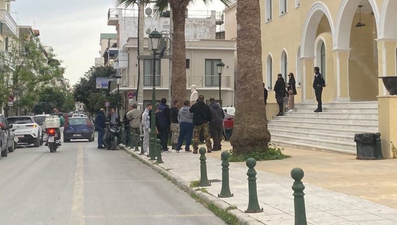 Ζάκυνθος : Έλευθεροι με περιοριστικούς όρους οι συλληφθέντες για τον ξυλοδαρμό των ακτιβιστών - οικολόγων