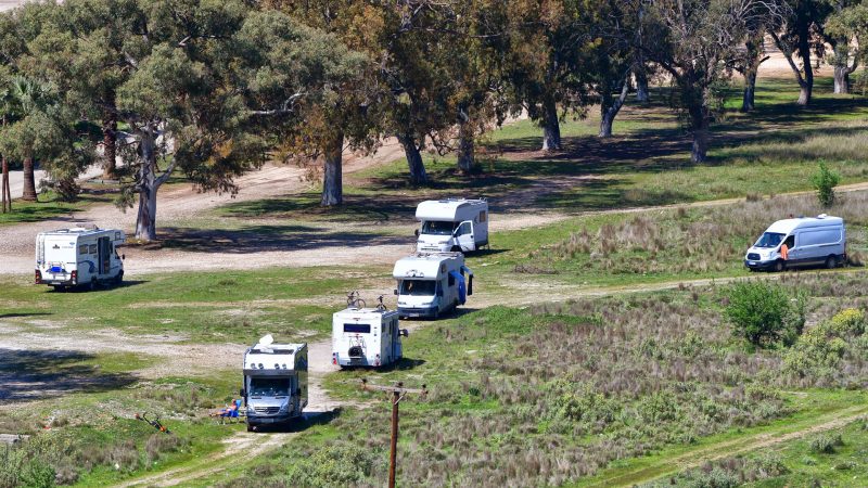 «Υπό διωγμόν» τα τροχόσπιτα