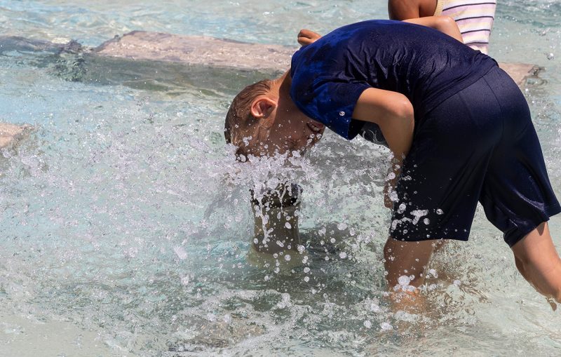 Καιρός: Αρχίζουν οι χειρότερες ημέρες του καύσωνα – 44άρια και ακραία θερμική επιβάρυνση