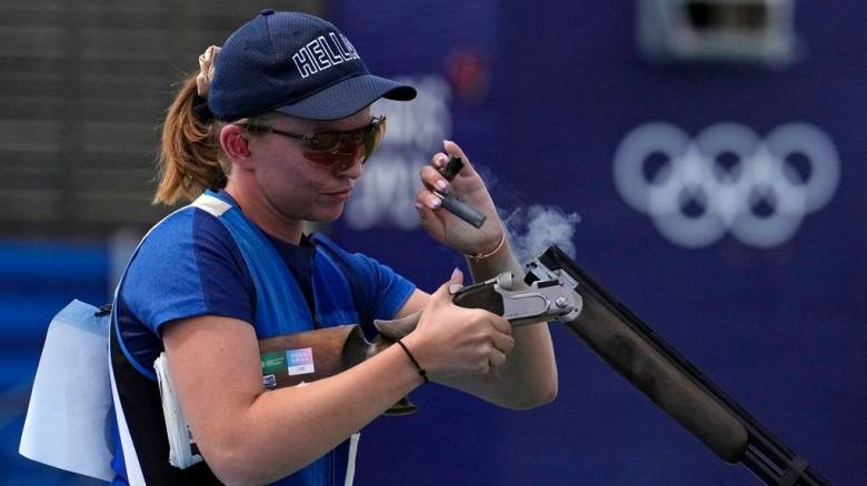 Στο Κατάρ η Κατζουράκη